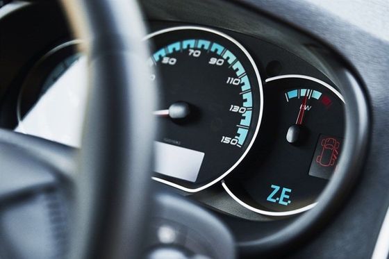 2 Seater-Bestelwagen met beste prijs in Renault Kangoo, en confortable bij Eigenschappen, Afstand in mijlen, plaatsing, en motorprestaties