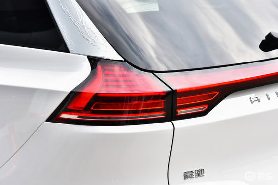 403km Lange afstand Zuivere Elektrische Auto's AIWAYS U5 met 160Km/H-Snelheid