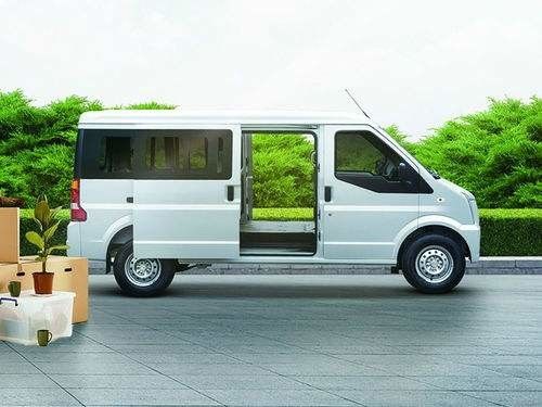 Drukken de Dongfengec36 Zuivere Elektrische Bedrijfsvoertuigen Auto 38.7kWh uit