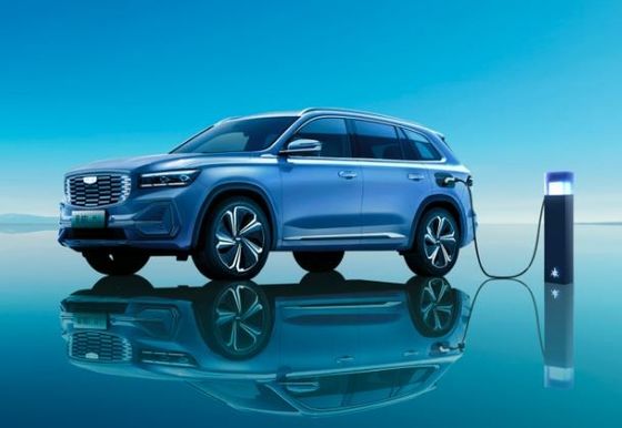 De Elektrische voertuigen AWD PHEV van Geelyxingyue L SUV verlieten Aandrijving Elektrische Auto 215km/h