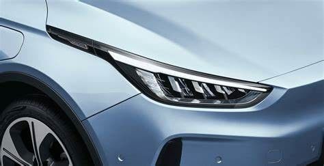 Meetkundec Compacte Elektrische Auto's EV 550km Waaier Front Wheel Drive 150km/h