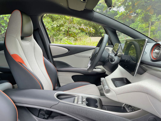 BYD-Dolfijn 2022 Zuivere Elektrische Auto 5 Deuren150km/h 2700mm Wielbasis