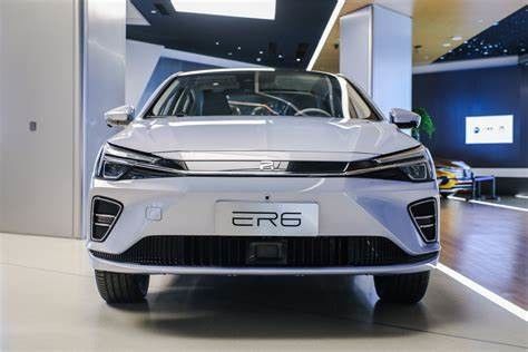 FWD van de Lange afstandev Auto's van het Feifanwonder ER6 Automatische Hoge snelheid met 4 wielen SUV