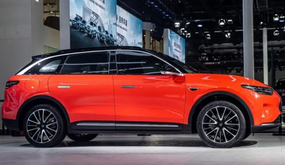 Hoge snelheid Pure elektrische auto's Leapmotor C11 CLTC 650 km elektrische auto SUV 170 km / u