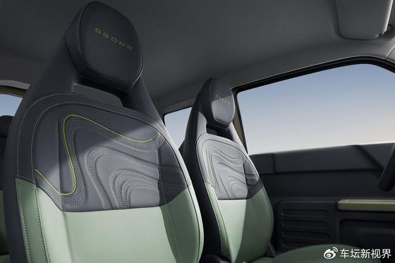 2023 Mini Electric Car Tiny Chinese EV Met Een Bronco Gezicht Op Geely Panda Knight 200km bereik