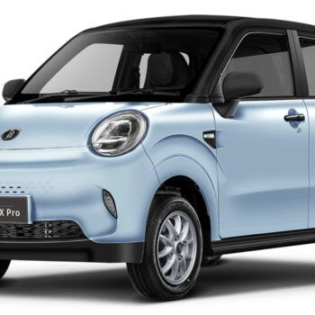 Uitstekend interieur, rijke configuratie en mode ontwerp bij Lingbao Box EV Nieuwe Auto