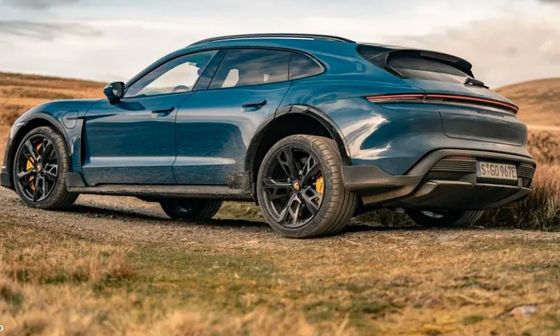 De meest complete snelle elektrische auto -Porsche Taycan cross Turismo maximale snelheid 220km/h Nieuwe energie auto