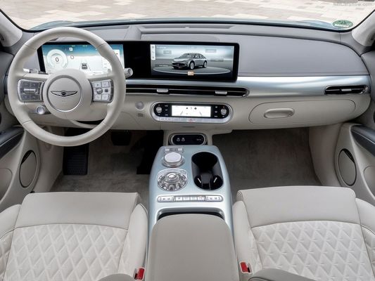 Genesis GV60 Upmarket All Electric Family Car Met 76.4kwh Battery 350Nm Of Torque Boost & Drift Model