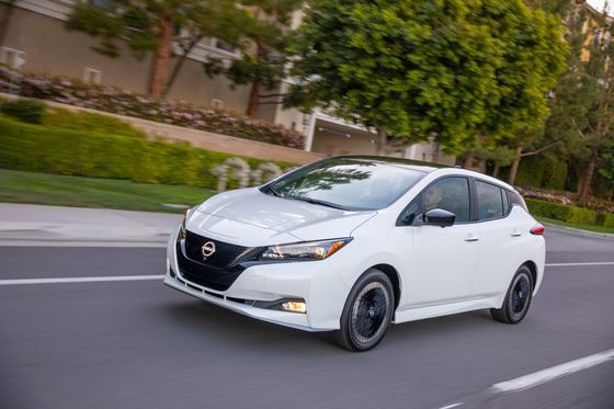 Benzinvrij met een bereik van 180 mijl voor lokale reizen op de 2024 Nissan Leaf S hatchback nieuwe energie auto's