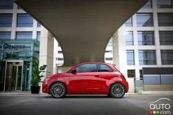 2024 FIAT 500e FWD Mini elektrische auto's 42kwh batterij met een topsnelheid van 94 mph