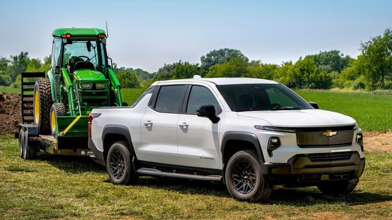 Nieuwe energie pick-up 2024 Chevrolet Silverado EV met een indrukwekkende 450 mijl EPA bereik werken op 10000lb sleepcapaciteit