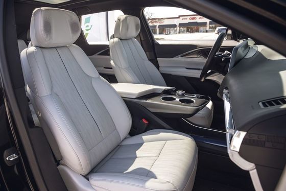 2024 Cadillac Lyriq 308 mijl afstand in ver posher cabine nieuwe energie luxe sedan