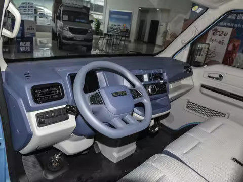 2024 SRM New Energy E3L 263km genormaliseerd Cargo Van geknipt met 60kw zuiver elektrisch vermogen 90kmh topsnelheid 2 kleuren optie