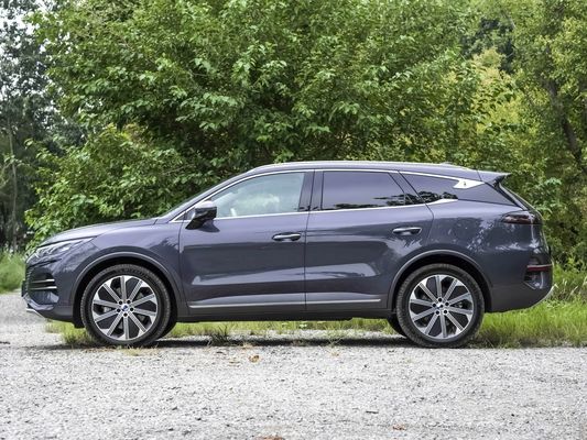 BYD Denza N8 SUV Plug In Hybrid Electric Car met 1030 km bereik