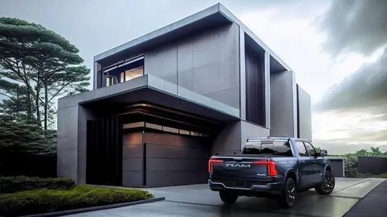 Alle elektrische ram 1500 REV met uitzonderlijke kenmerken in het slepen, een bereik van 350 mijl bij 168kwh batterij.