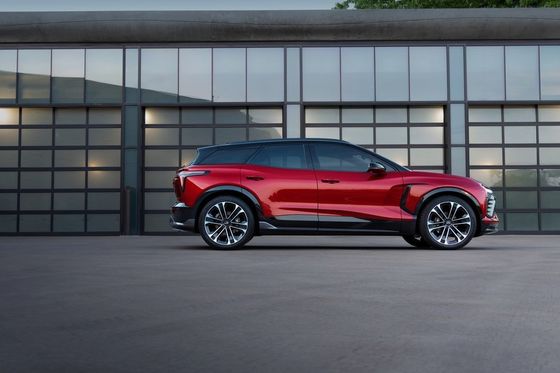 De eerste volledig elektrische SUV van Chevrolet, de Chevrolet Blazer EV 2024, biedt 557 pk en 324 mijl bereik.