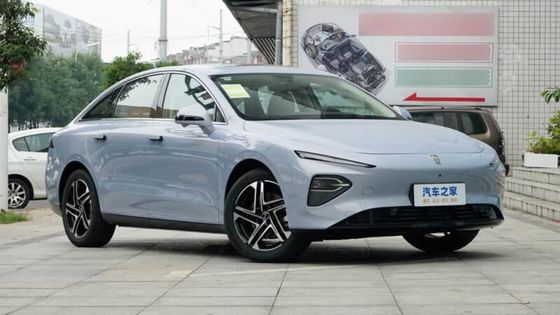 Elektrische auto voor Roewe D7 EV met RWD, 197 pk, 0-100 Km/h in 7,3 seconden, 59,2 kWh LFP-batterij, 510 Km bereik