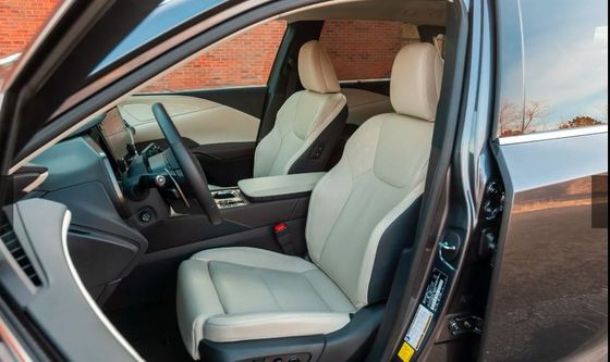 Luxe crossover SUV 2024 Lexus RX 450h+ PHEV met 37 mijl elektrisch bereik