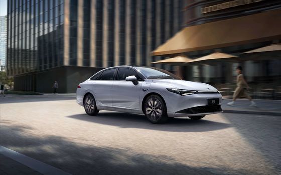 2024 Xpeng P5 Elektrisch voertuig EV Elektrische auto Lang bereik 480km 155KW Kracht 170km/h