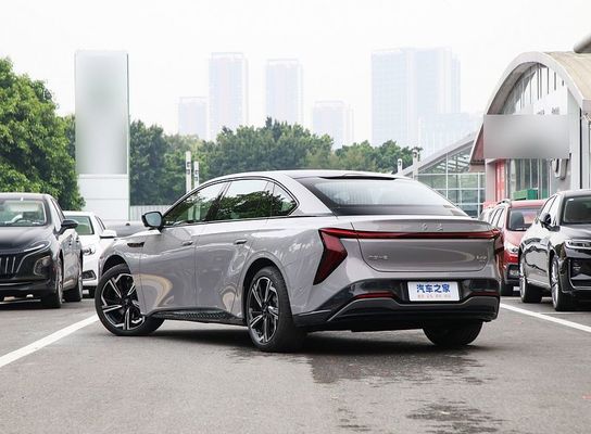 Pure Electric Vehicle China Famous Brand Hongqi EH7 2024 600km Pro Met 600km lange afstand En 4deurs/5 zitplaatsen Sedan