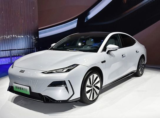 2024 Nieuwe energievoertuigen 7 zitplaatsen Pure Electric Geely Galaxy E8 Nieuwe Ev Elektrische auto's