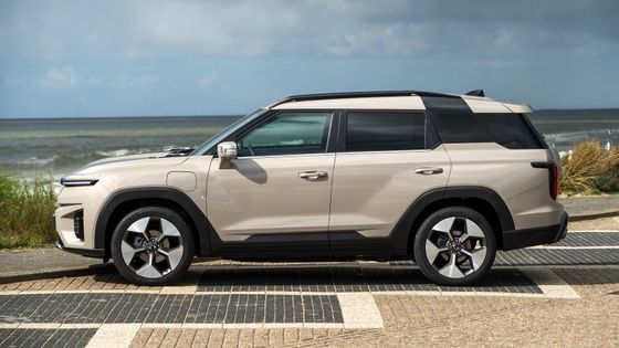 Nieuwste Pure Electric Vehicle KGM Torres EVS 109mph Topsnelheid 152kw 207PS Maximaal vermogen klaar om te gaan Pure Electric Car