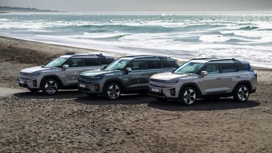 Nieuwste Pure Electric Vehicle KGM Torres EVS 109mph Topsnelheid 152kw 207PS Maximaal vermogen klaar om te gaan Pure Electric Car