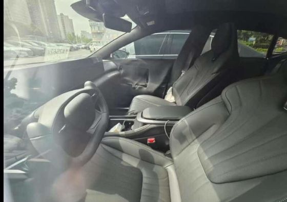 Hottest Beijingauto Show Jiyue07 200kw Motorpower 27w;.S PURE ELECTRIC CAR met topsnelheid bij 200km/h