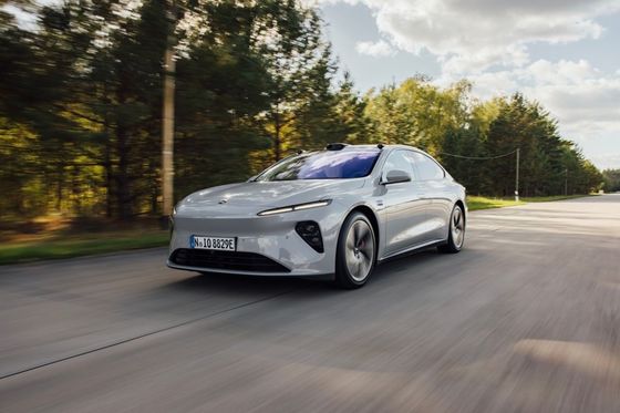 Nieuwe energievoertuigen 2024 Nio ET7 Weilai Elektrovoertuigen 75kwh 200km/h High Speed Car
