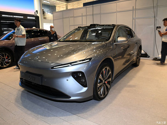 Nieuwe energievoertuigen 2024 Nio ET7 Weilai Elektrovoertuigen 75kwh 200km/h High Speed Car