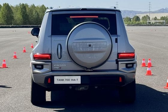 GWM TANK Luxe Offroad SUV PHEV AWD Drivetrain 190km/h Topsnelheid Met 3.0t 360Ps V6 Motor & 0.4h Fast Charging Time