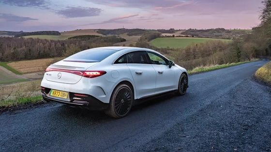 De meest aantrekkelijke waarde elektrische voertuig Mercedes-Benz EQE 300 Sedan 525km bereik 180kw/245P.s vermogen w 210kmh topsnelheid