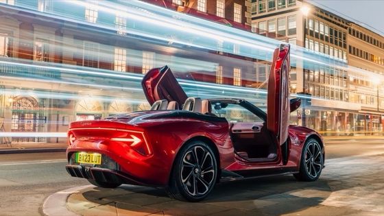 MG Cyberster Trophy Alle elektrische sportwagen Een gezonde 335 pk en 350 lb ft van het koppel, 336 mijl bereik Onder 77kwh batterij