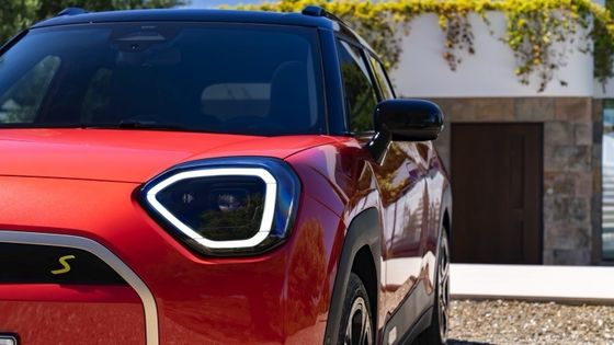 Alle nieuwe volledig elektrische MINI Aceman SE 54,2kwh batterij met een krachtige 215hp & 330N.m motor 7.1s Versnelling van 0-100km/h