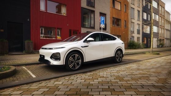 Xpeng G6 RWD Long Range Electric Vehicle SUV EV Electric Car met een motorvermogen van 210kw RWD rijden & 490km Range