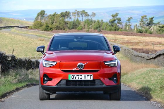 Allround EV Volvo EC40 Ultimate Twin Motor met WLTP 326Miles 4.7sec versnelling van 0-62mph 408 pk motor paardenkracht