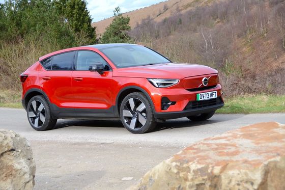 Allround EV Volvo EC40 Ultimate Twin Motor met WLTP 326Miles 4.7sec versnelling van 0-62mph 408 pk motor paardenkracht