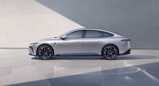 2024 krachtige Dongfeng Eπ 007 200Pro EREV 200km CLTC 160kw motorkracht 310N.m koppel met 7,2s 0-100km/h versnelling