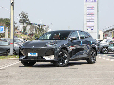 Nieuwste HUAWEI System DEEPAL S07 2024 EREV met 121 km CLTC0.5h Snel opladen Tijd 175kW Maximaal vermogen 320N.m Koppel