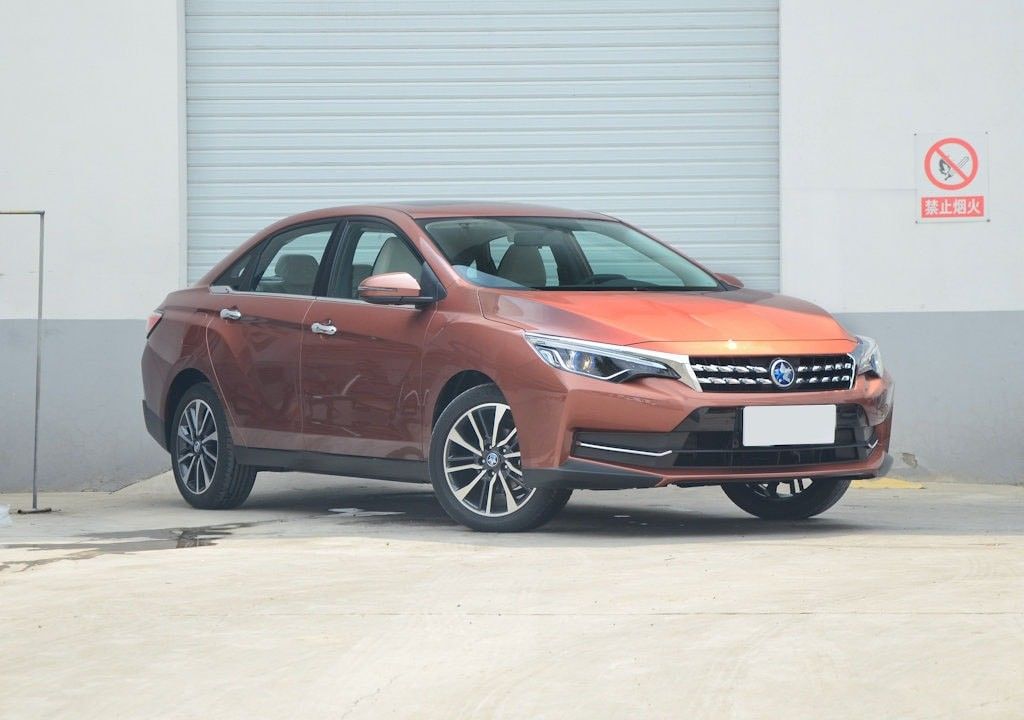 Dongfeng Nissan Venucia D60 EV 2500mm - 3000mm Auto van de Wielbasis de Linkeraandrijving