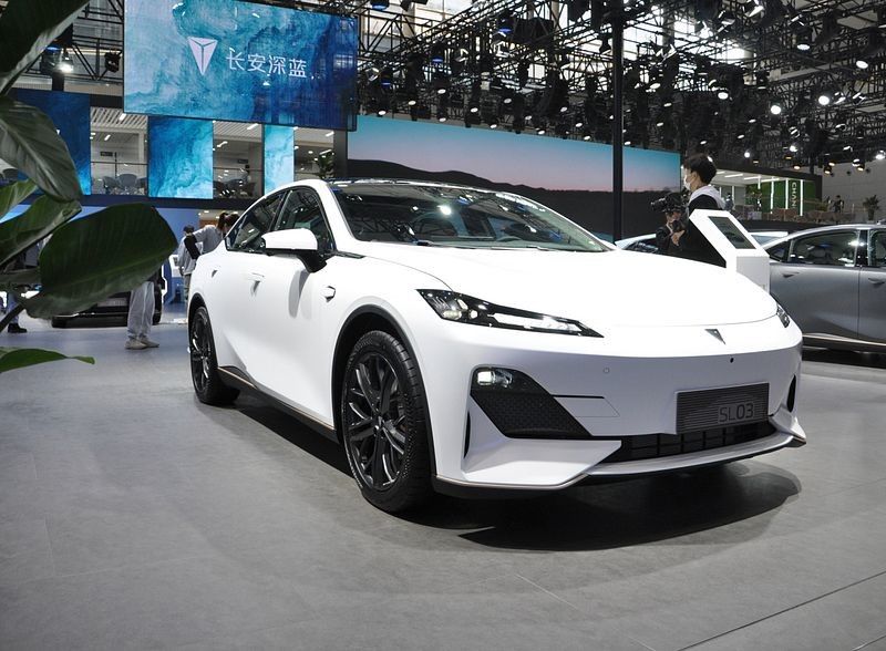 Elektrische Auto's Vijf Deur Vijf van Changansl03 Auto Hoge Prestaties Vierwielige Zetels