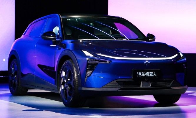Zelfrijdende robot 2024 Jiyue01 200kw Motorkracht 272 P.s 550km CLTC bereik PURE ELECTRIC CAR met topsnelheid bij 200km/h